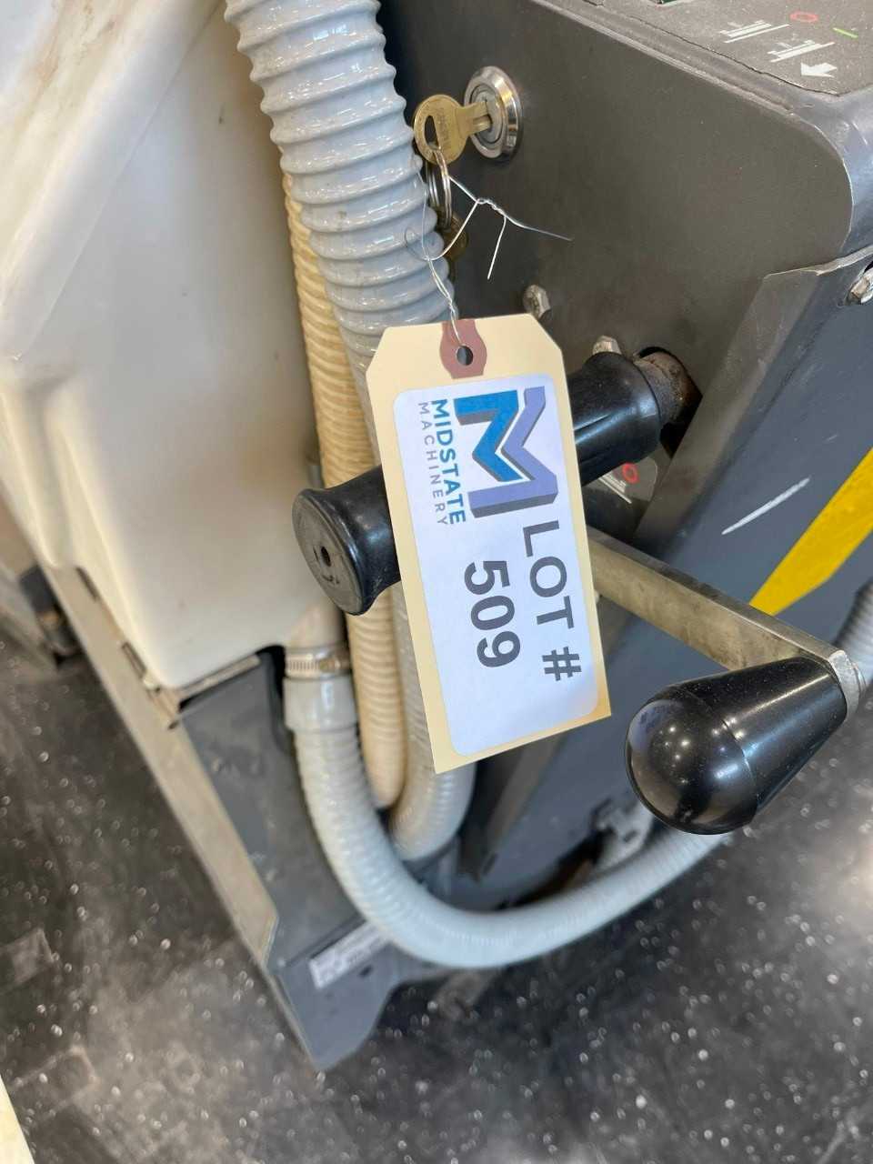 Advanced 32 XL Electric Floor Cleaner - PLANT & FACILITY