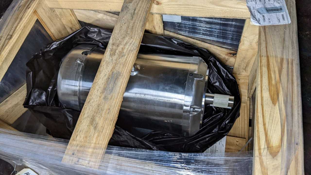 Baldor 5 HP 460 volt 880 rpm - ELECTRIC MOTORS