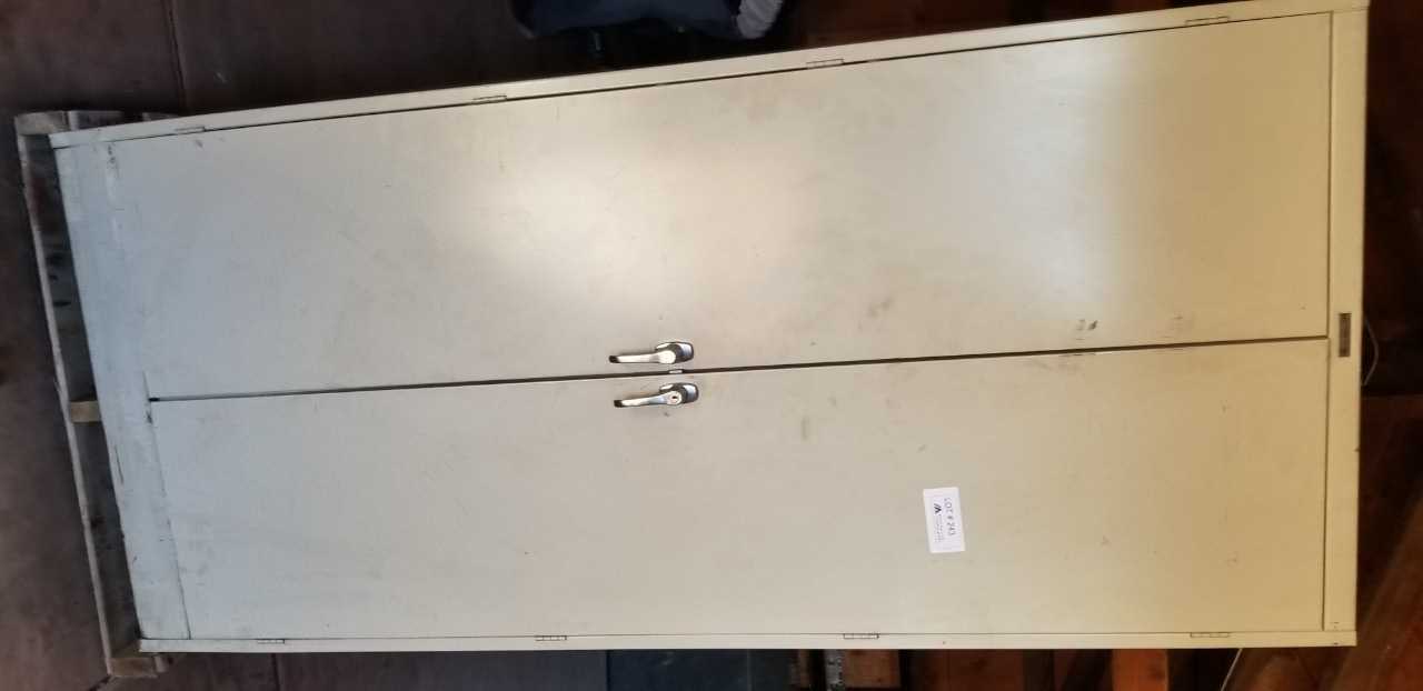 Tennsco Supply Cabinet All Contents Included - TOOL STORAGE Tennsco Supply Cabinet All Contents Included - TOOL STORAGE