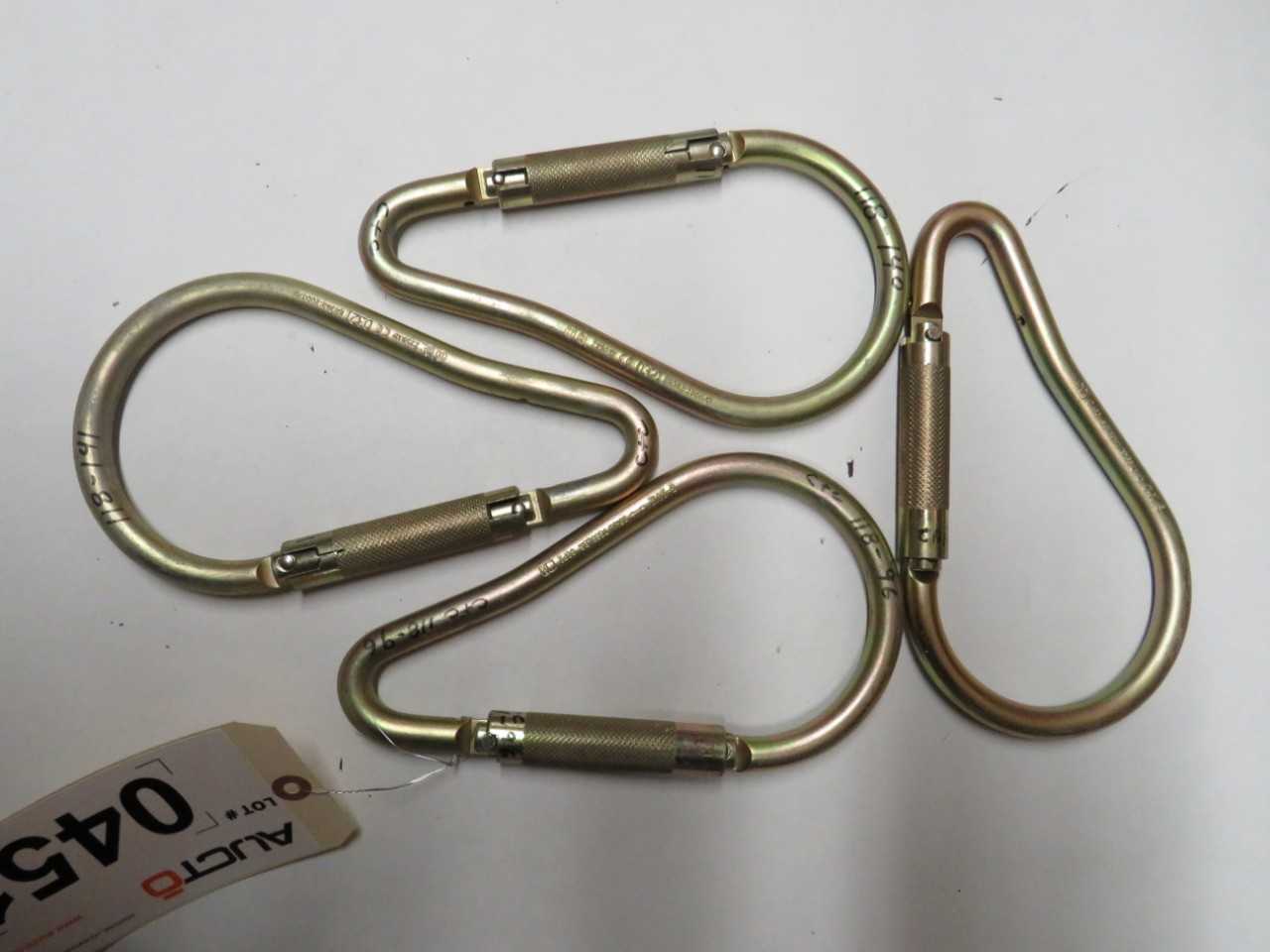 LOT OF 4 CARABINERS Z25912, 0321, EN362:2004/B, S-2012 35KN/7868LBS, 08P2 - LIFTING EQUIPMENT