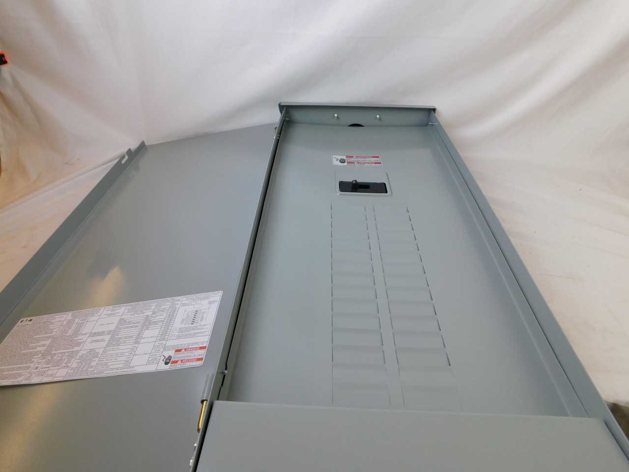(1) Eaton BR3040B200RV Main Breaker Panel Type BR 200A 120/240VAC - ELECTRICAL COMPONENTS