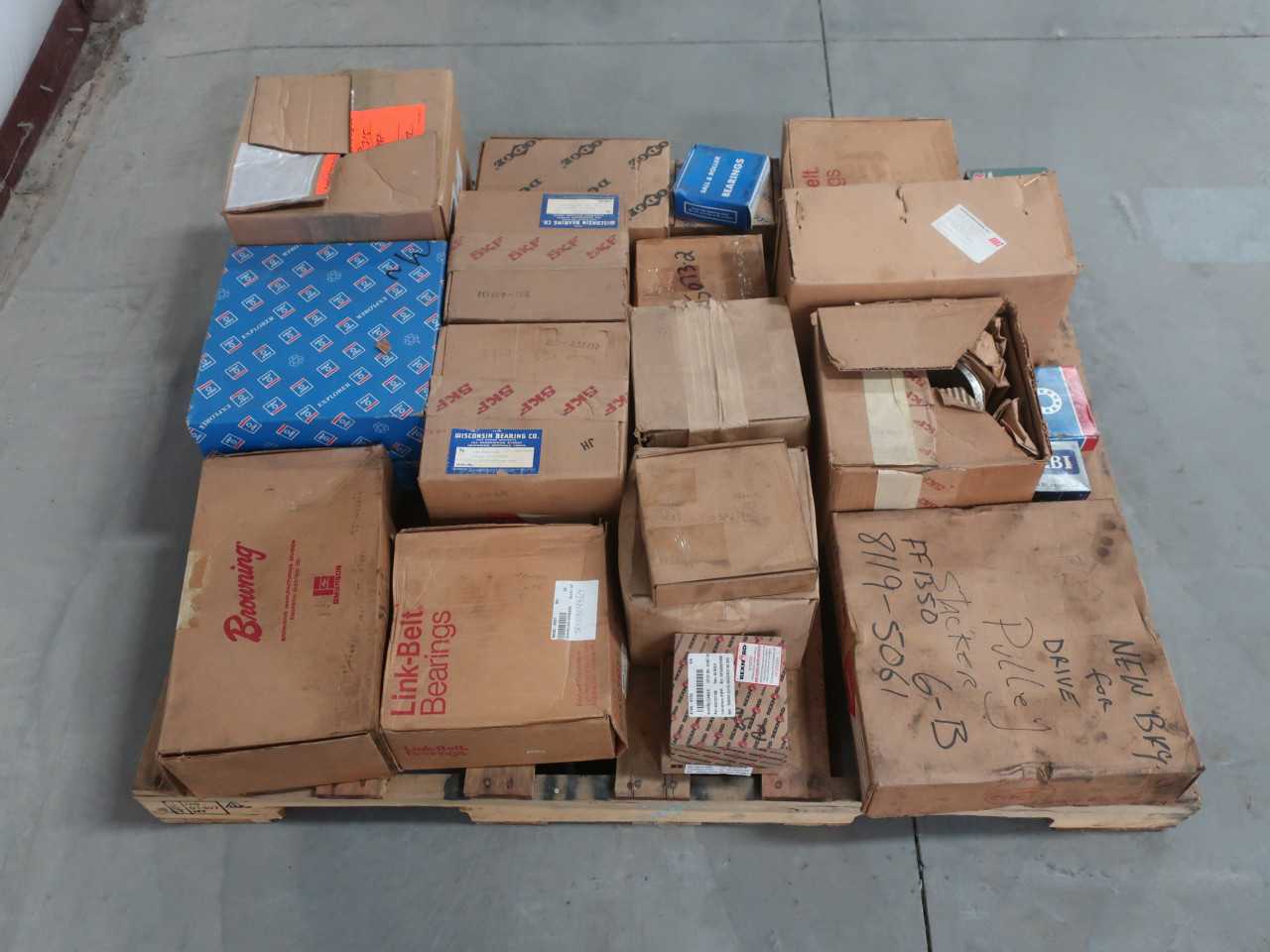 1 PALLET OF ASSORTED BEARINGS - BEARINGS