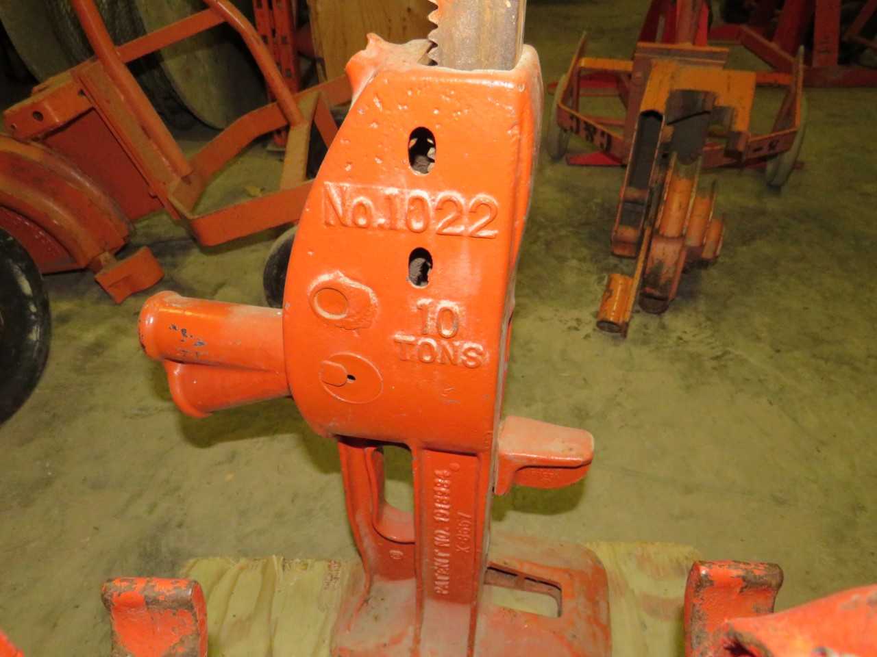 LOT OF 3 DUFF-NORTON 1022 10T CAPACITY REEL JACK STANDS - ELECTRIC POWER TOOLS