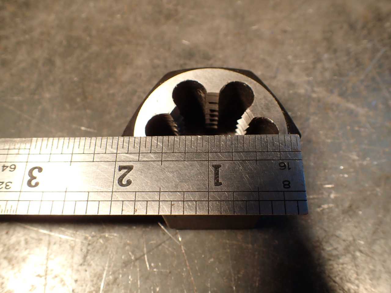 1-8" NC Hexagon Rethreading Die for Carbon Steel 1-13/16" Across Flats - HOLEMAKING TOOLS