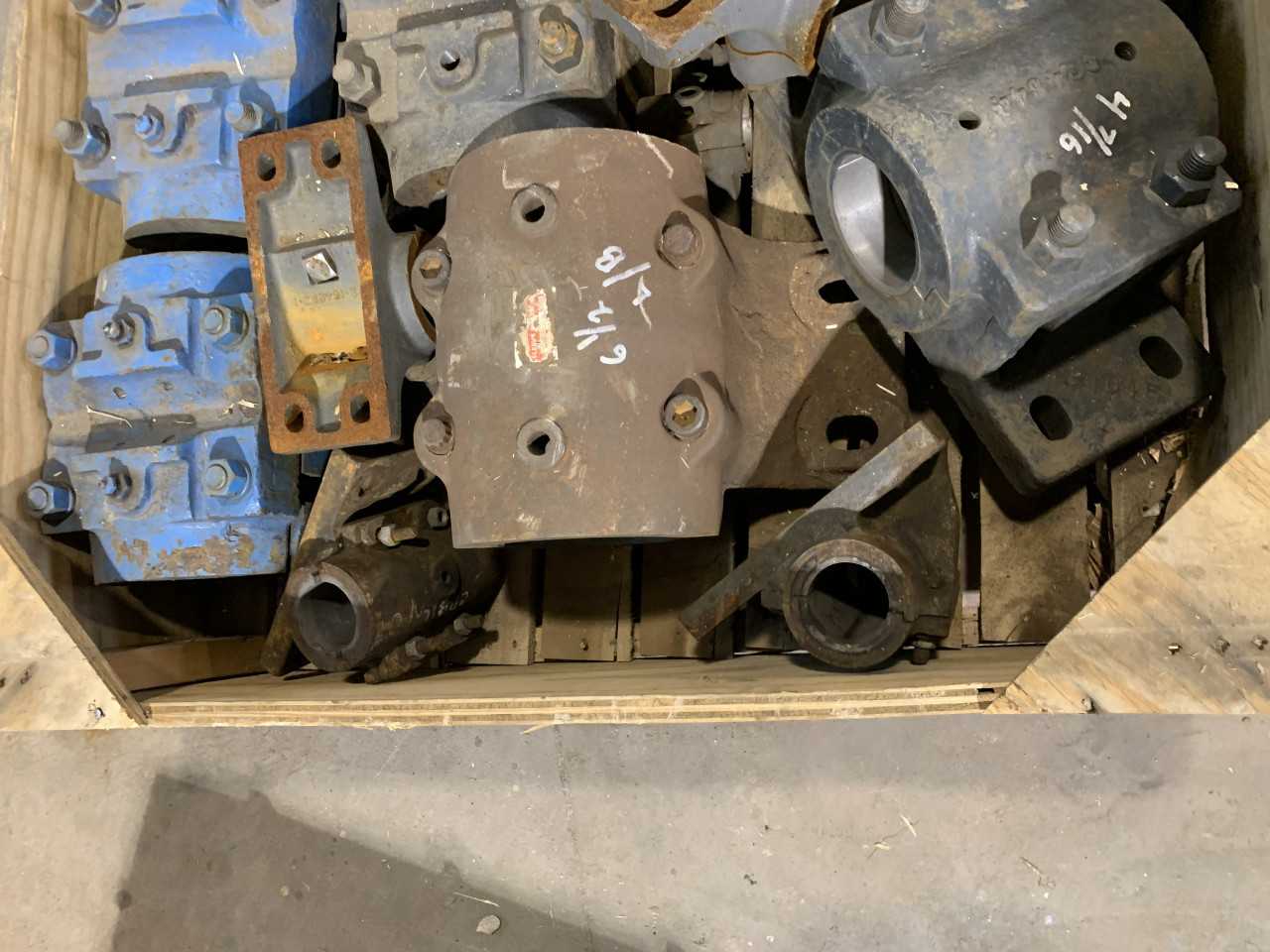 CRATE OF PILLOW BLOCK BEARINGS VARIOUS SIZES DODGE ETC. - BEARINGS