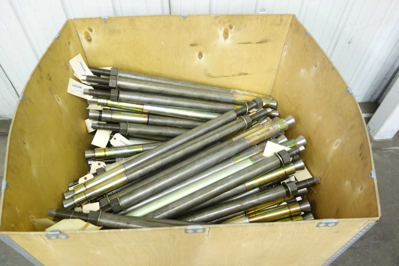 LOT OF 100 MAXI-BOLT MB-1250-37-29-1/2 EXPANSION ANCHOR - ELECTRICAL COMPONENTS