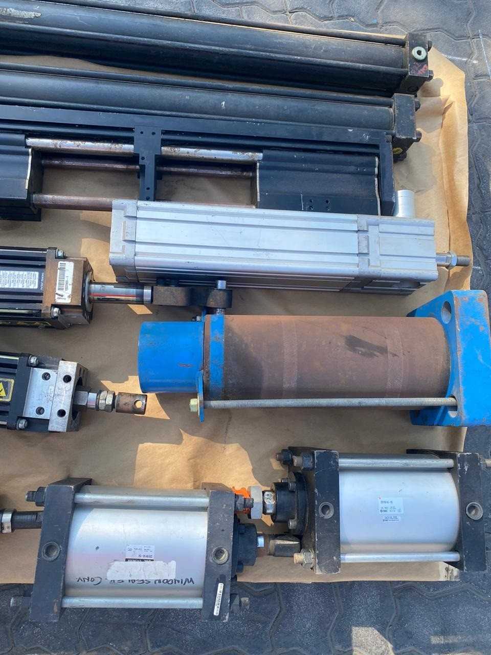 PALLET OF ASSORTED PNEUMATICS - PNEUMATIC PARTS