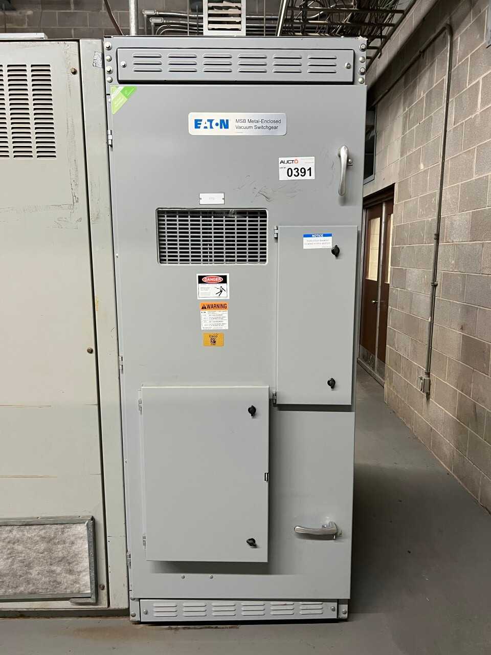 Eaton VCP vacuum breaker & switchgear - CIRCUIT BREAKERS