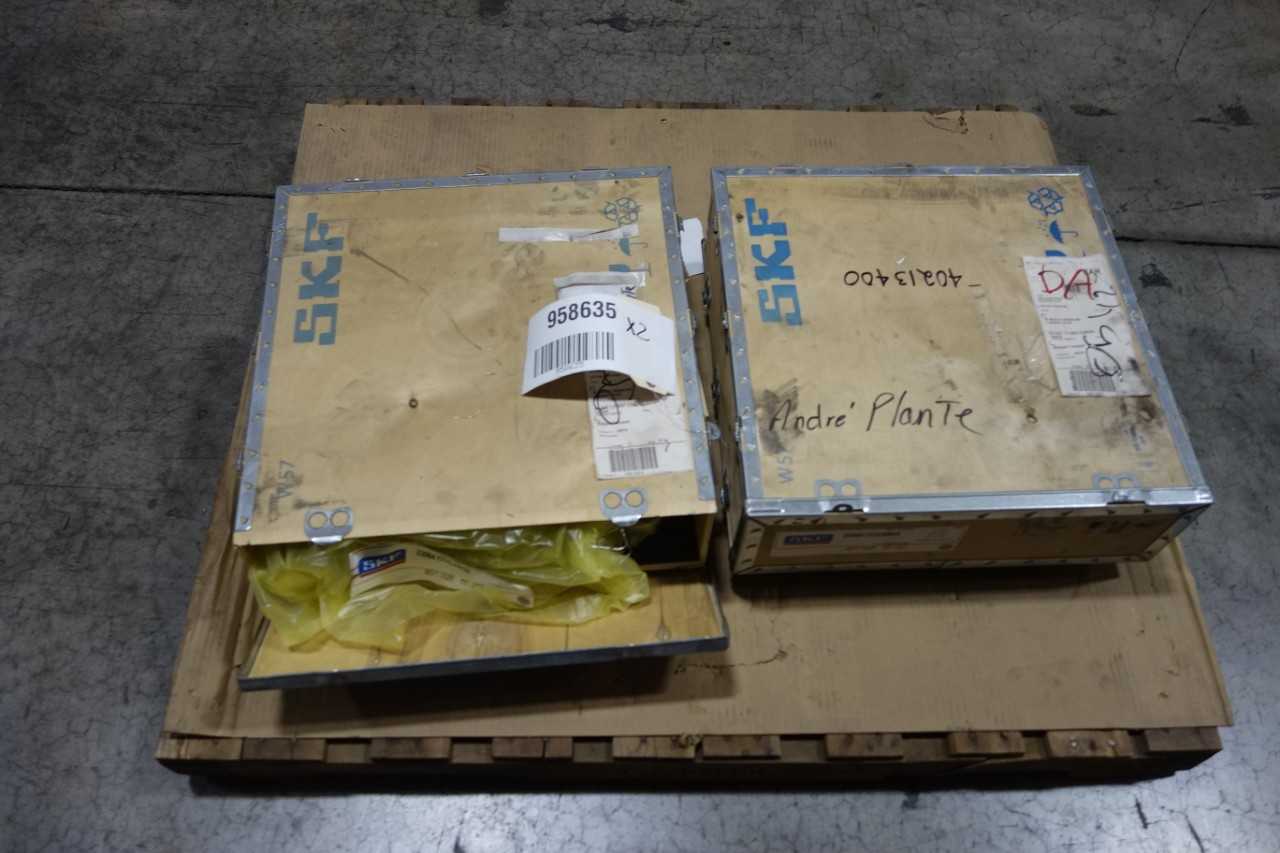 LOT OF 2 SKF 23064 CC/C4W33 ROLLER BEARINGS - BEARINGS