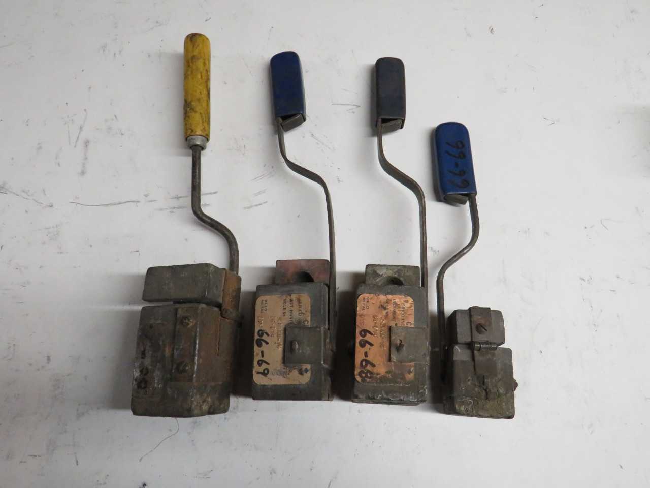 LOT OF 4 CADWELD 15 MOLDS - HAND TOOLS