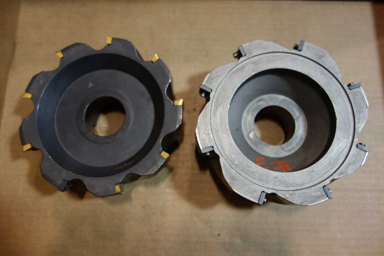LOT OF ASSORTED SURFACE MILLS AND CUTTERS - KENNAMETAL, KELLNER - MACHINING ACCESSORIES & TOOLING