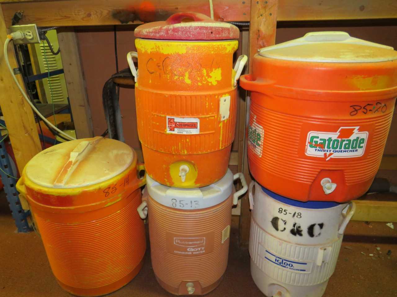 LOT OF 5 ASSORTED WATER COOLERS - MISCELLANEOUS