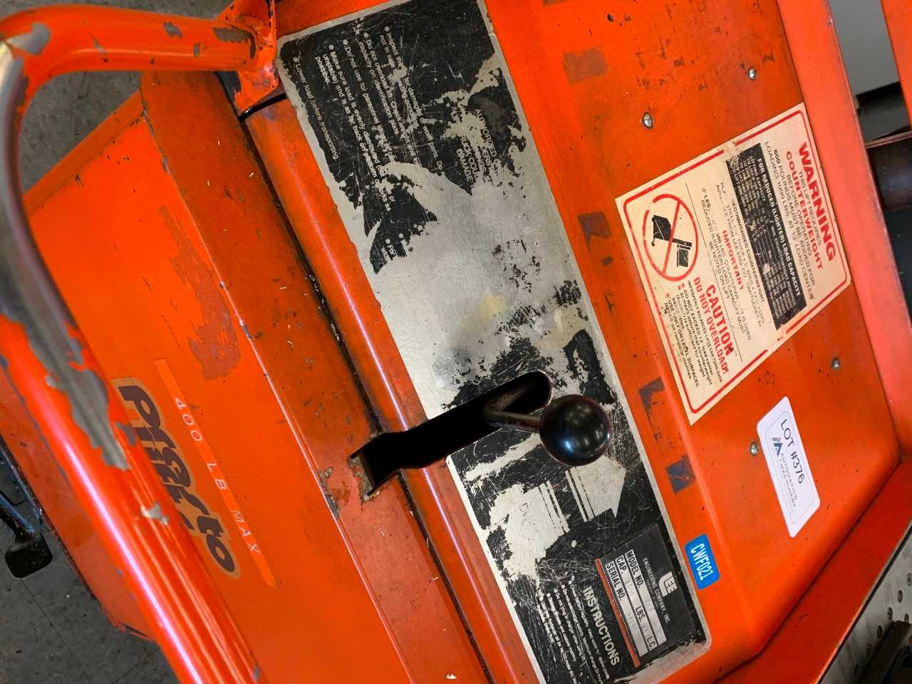 Presto Electric 400LB Fork Lift - FORKLIFTS