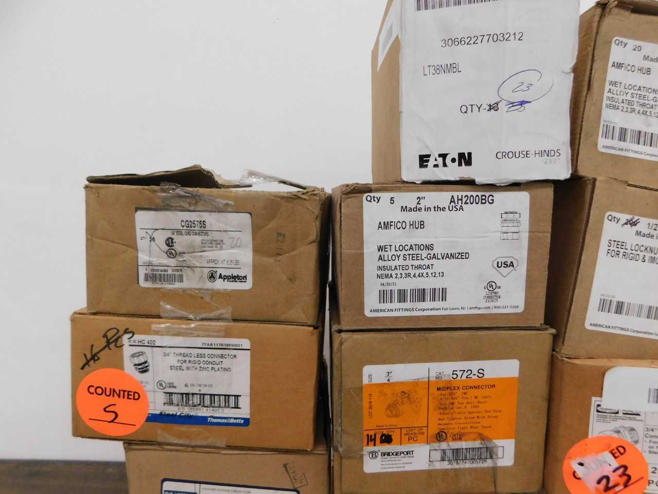 [AMFICO/AMFI] 26 Partial Cases of Hubs, Cable Grips, Couplings + Fasteners - HAND TOOLS