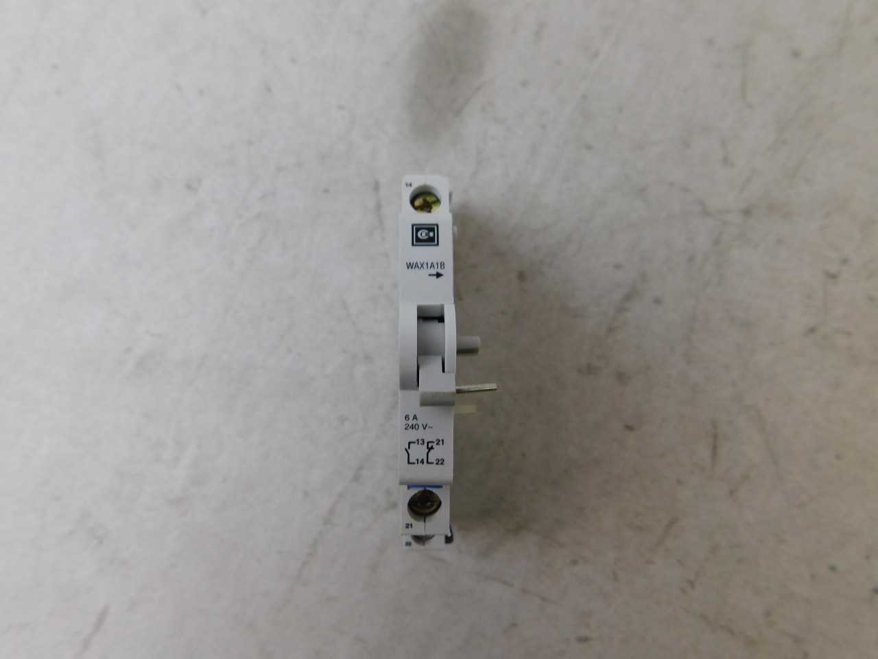Lot of Qty 120x Eaton WAX1A1B Aux Contact 6A - ELECTRICAL COMPONENTS