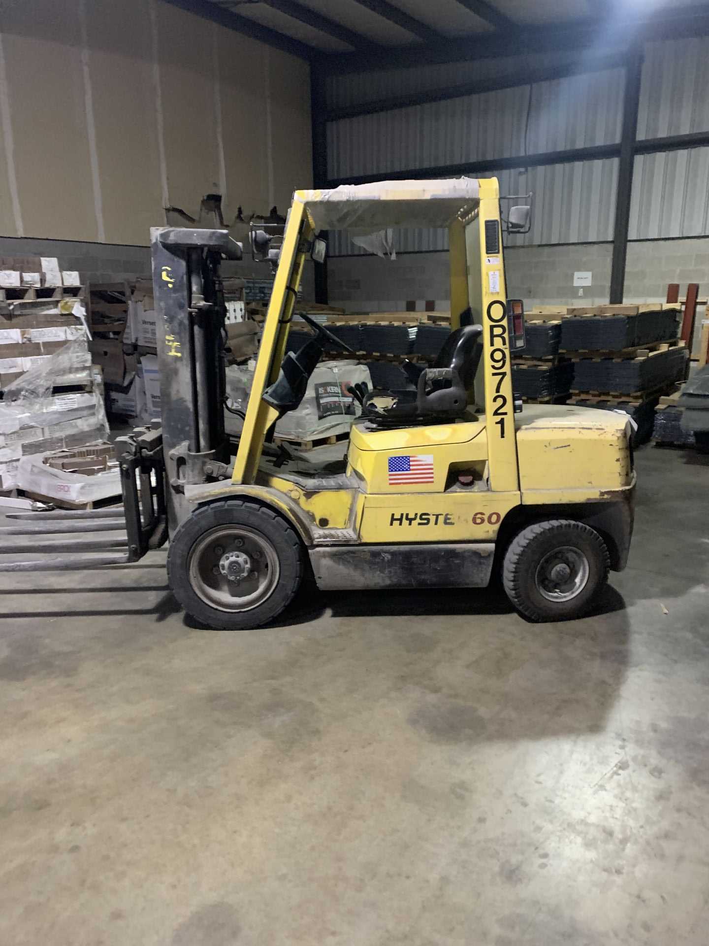 2003 HYSTER H60XM COUNTERBALANCE FORKLIFT - SIT-DOWN FORKLIFTS