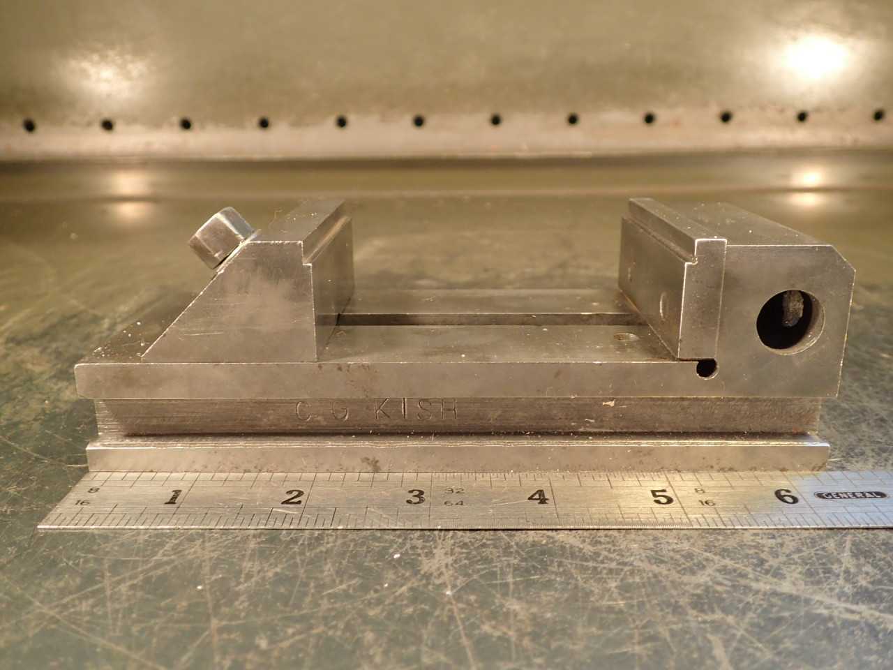 2-1/2" Wide Jaw Precision Toolmakers' Grinding Vise: Jaws Open 2-3/4" - MILLING MACHINE PARTS