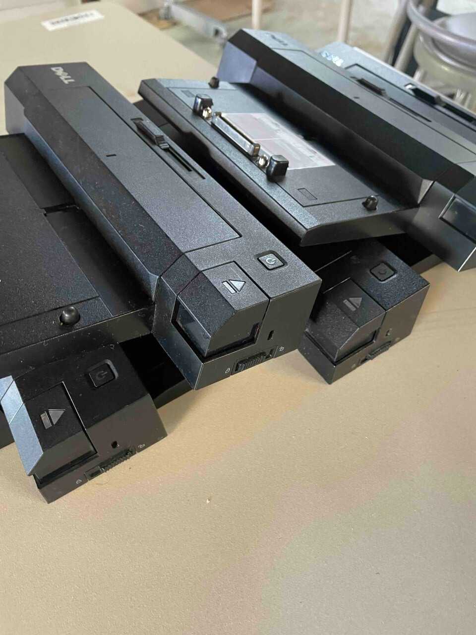Dell Docking Stations (2599648) Charleston - MISCELLANEOUS