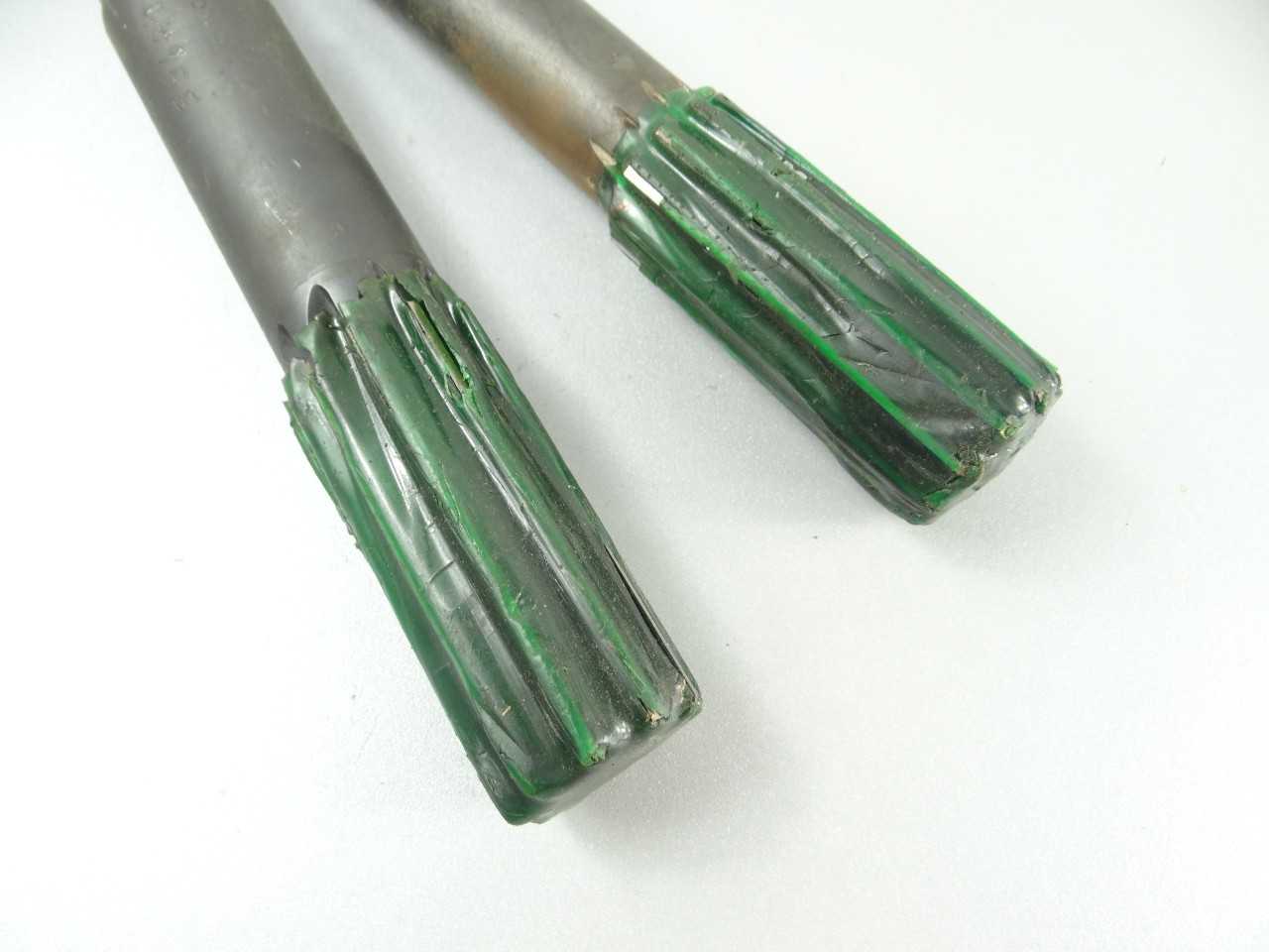 Pair of Freshly Sharpened HSS 4MT Chucking Reamers - MACHINING ACCESSORIES & TOOLING