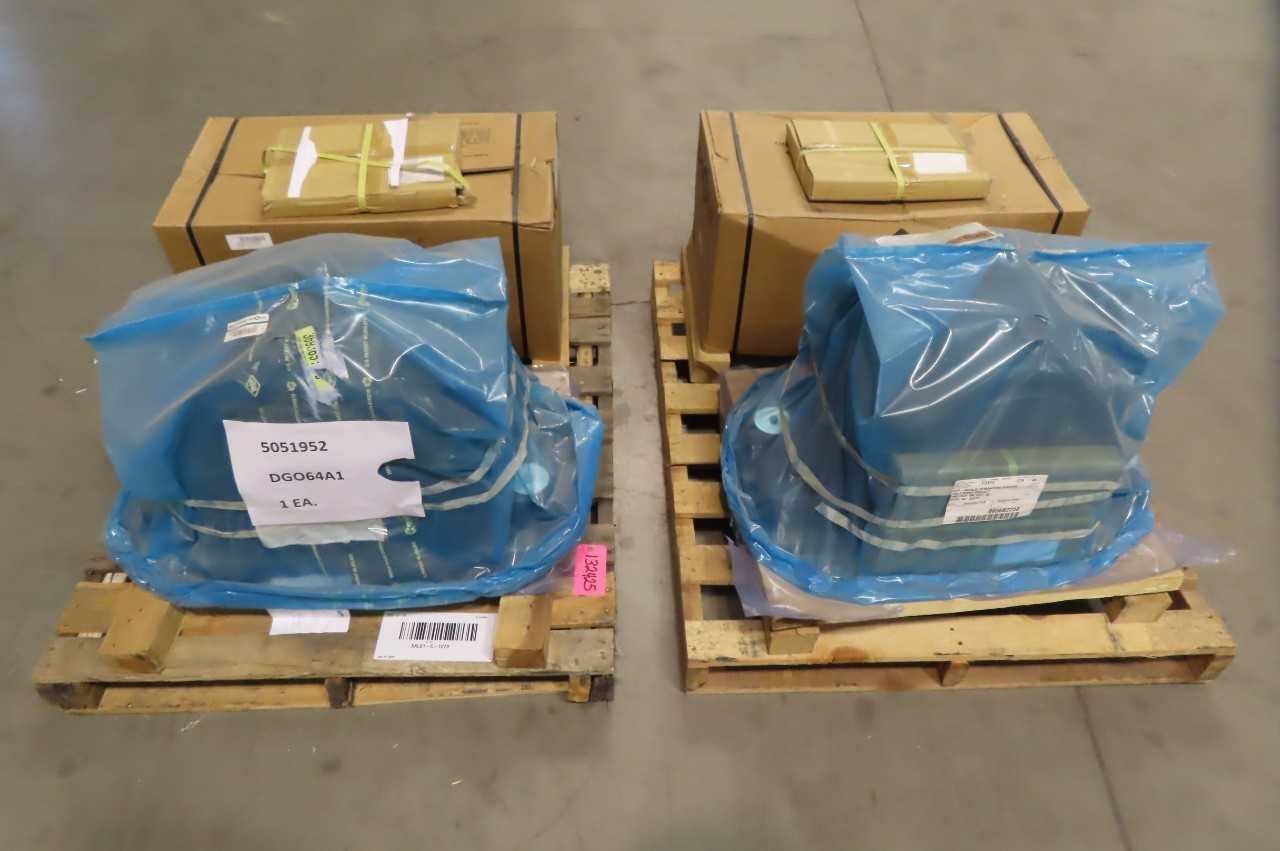 2 PALLETS OF DODGE BALDOR SLEEVOIL PILLOW BLOCK BEARING HOUSINGS AND LINERS, 2X AV05150337 132411 6IN HOUSINGS, 2X AV06150800 132425 6IN LINERS - BEARINGS