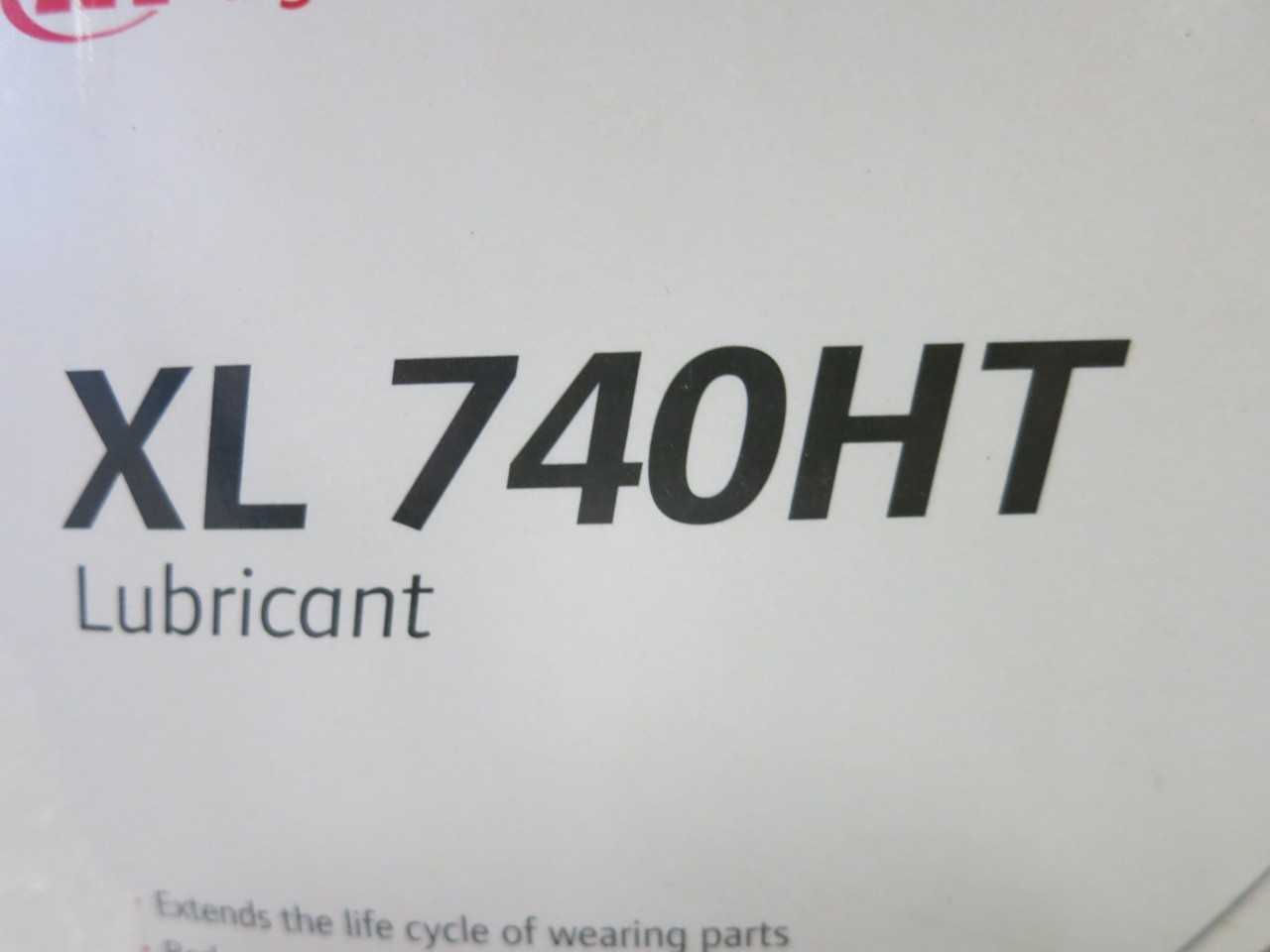 LOT OF ASSORTED LUBRICANT OIL XL-740HT MOBILTEMP 78 MOBILUX EP2 RARUS 427 600W CYLINDER OIL - PNEUMATIC CYLINDERS & ACTUATORS