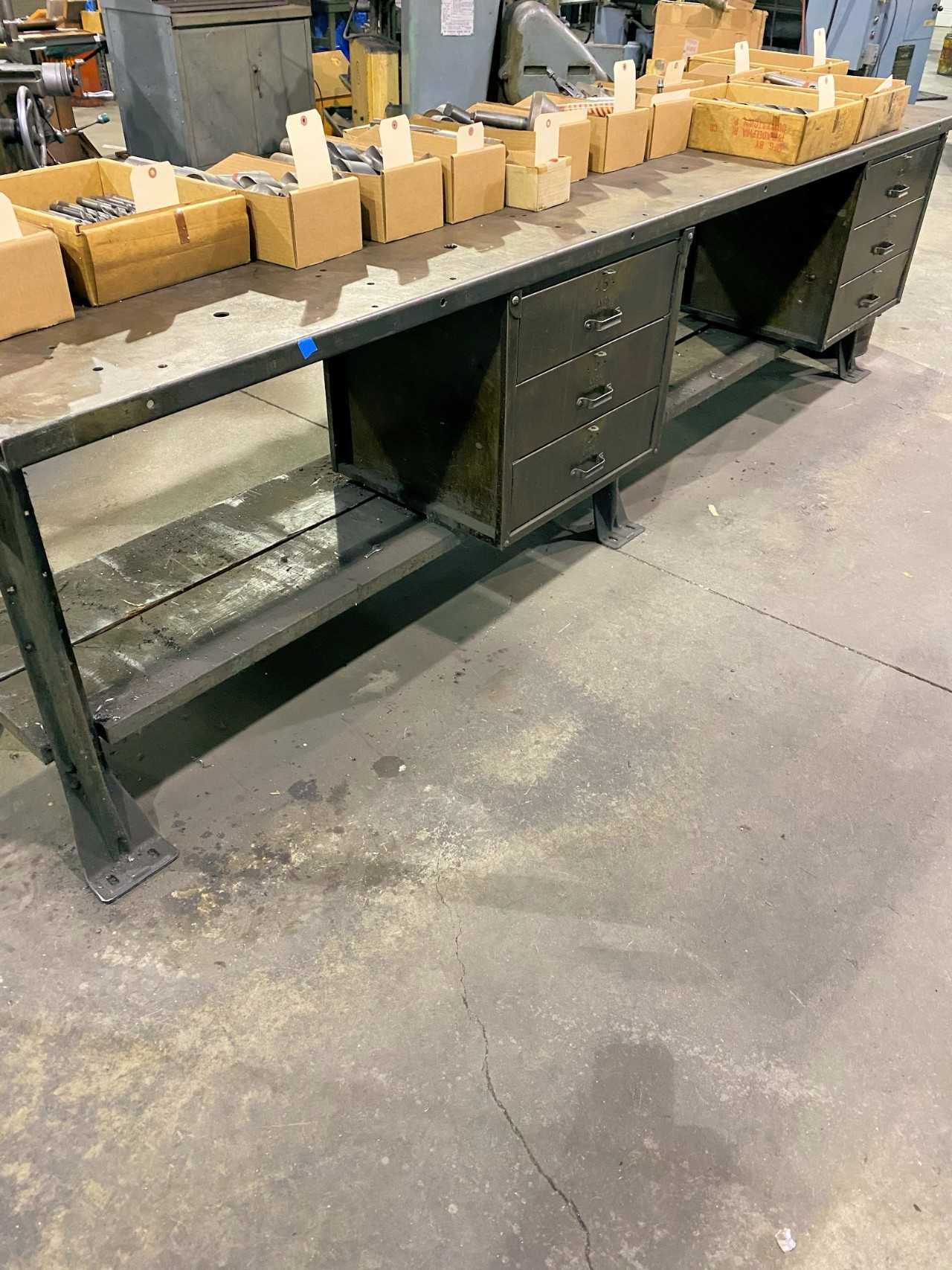 Lot) (2) Benches - ELECTRIC POWER TOOLS Lot) (2) Benches - ELECTRIC POWER TOOLS