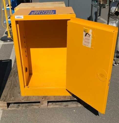 Small Flammable Storage Cabinet (2597033) Huntington Beach, CA - SAFETY EQUIPMENT