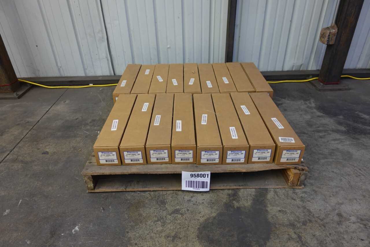 PALLET OF FERRAZ SHAWMUT A155F1D0R0-30E CURRENT LIMITING POWER CARTRIDGE FUSES - INDUSTRIAL PARTS