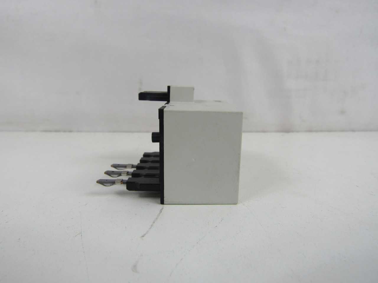 Lot of Quantity 5x XTCEXMSMB Contactors - CONTACTORS