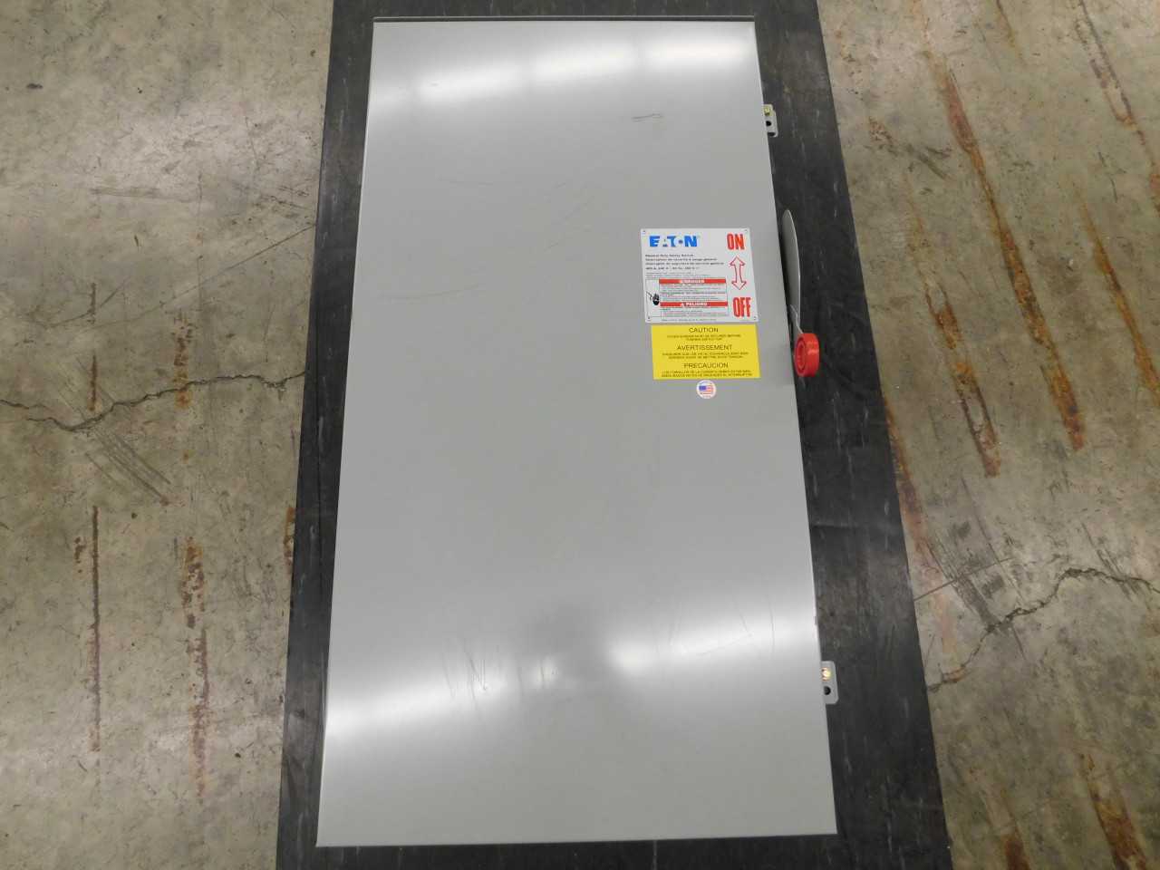 Quantity of 1 New Surplus Eaton DG325NRK Safety Switch 3P 400A 240V Fusible w/ Neutral NEMA 3R - ELECTRICAL COMPONENTS