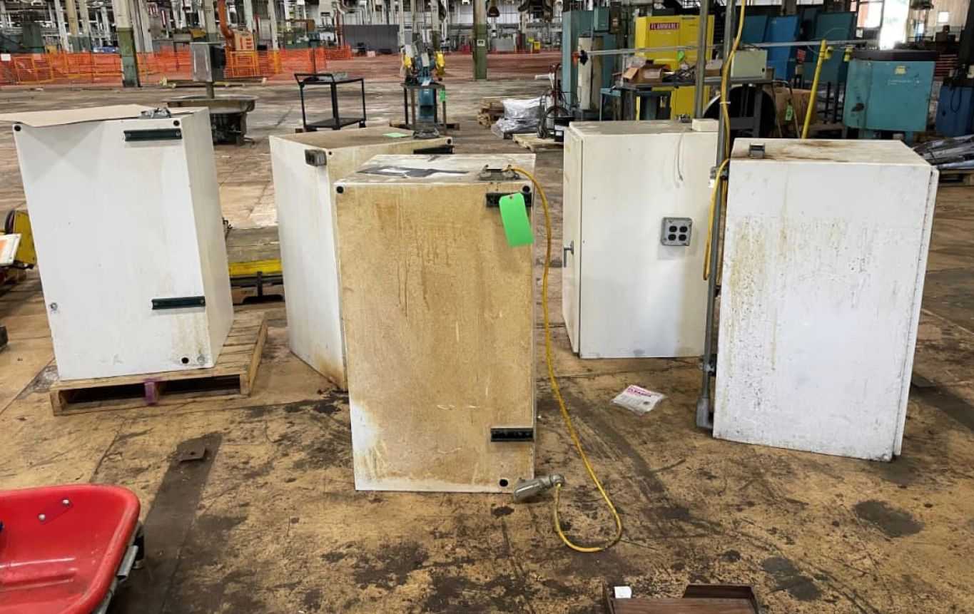 BULK LOT OF - STORAGE CABINET - STORAGE CABINET