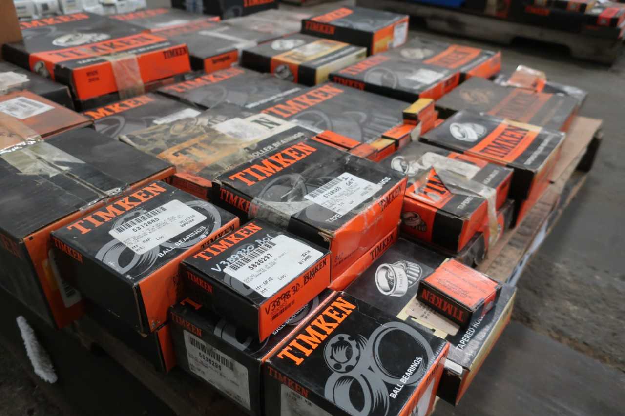 1 PALLET OF ASSORTED TIMKEN BEARINGS - BEARINGS