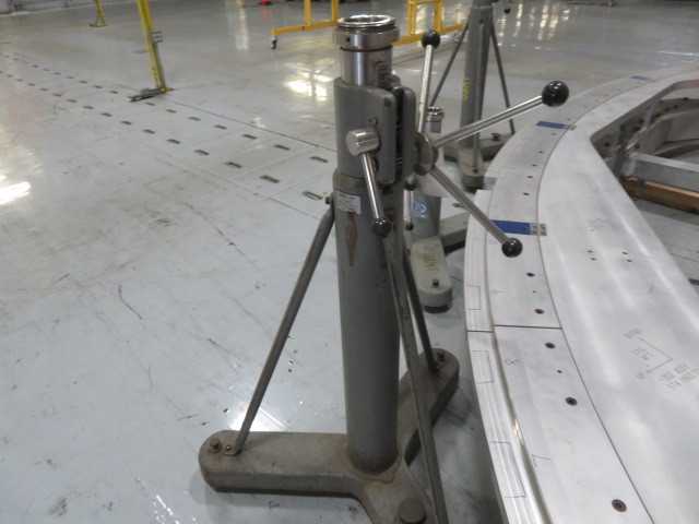 Brunson Stand model 230 - MISCELLANEOUS
