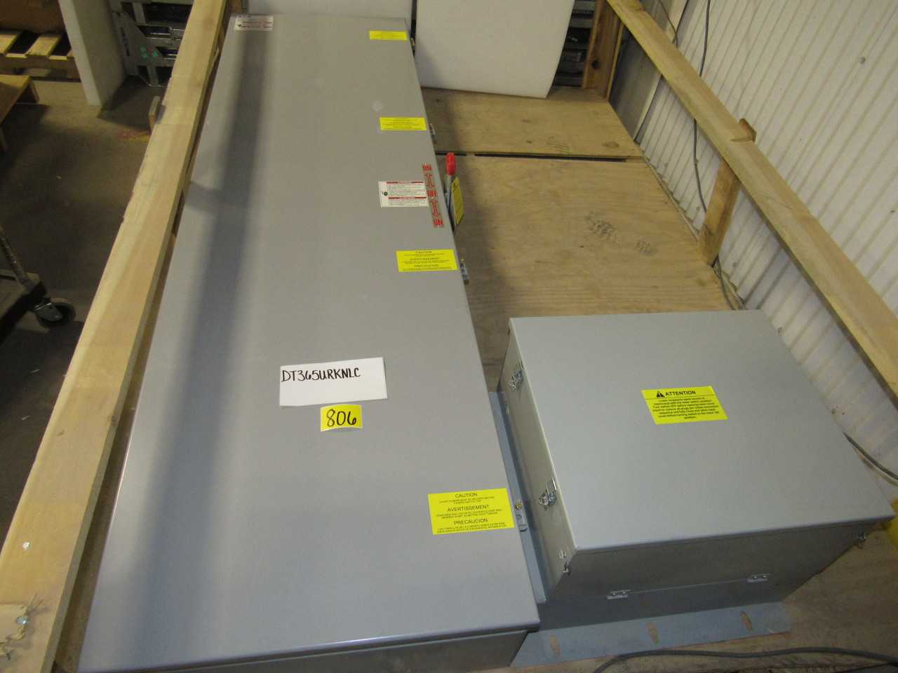 Eaton Safety Switch. - ELECTRICAL COMPONENTS