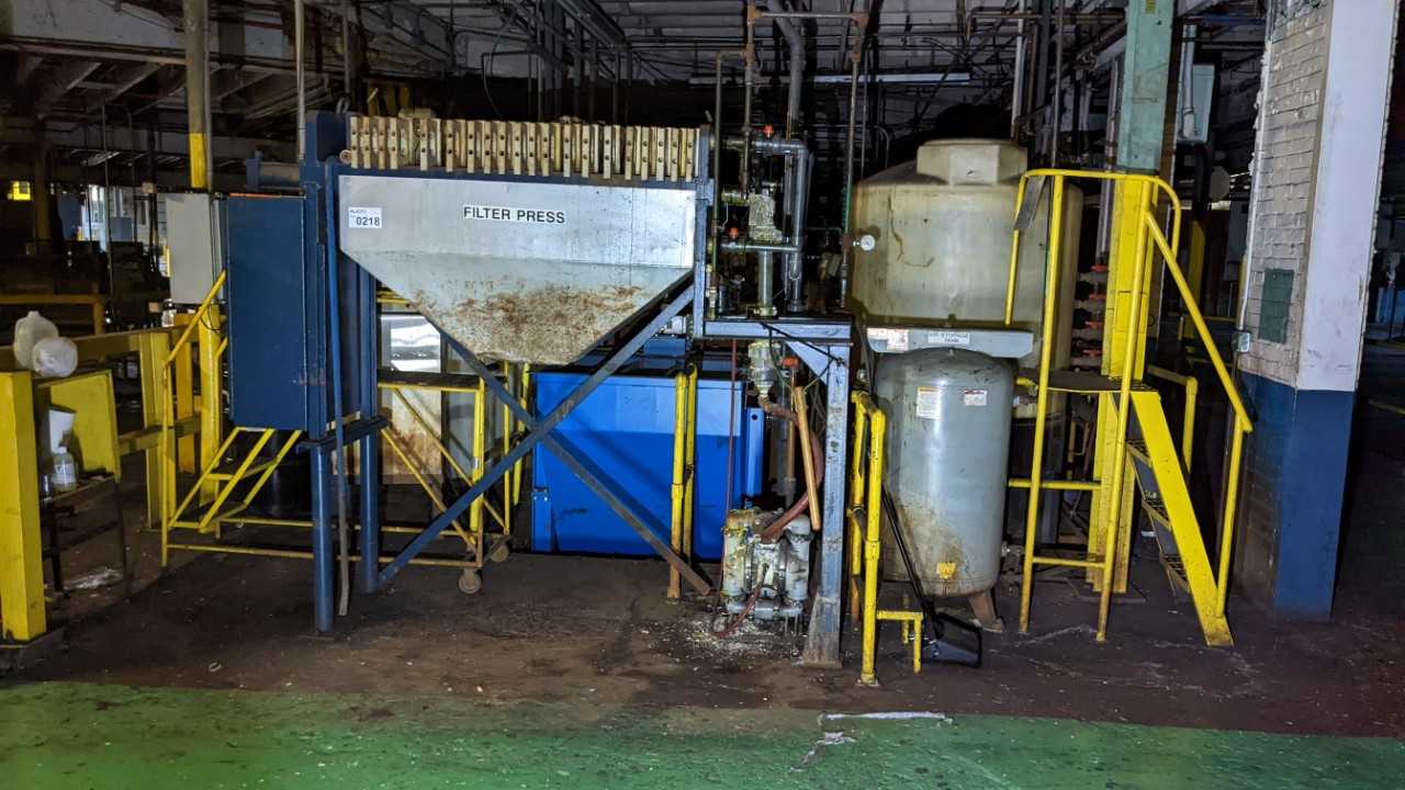 Wastewater treatment operation filtration process - PROCESS EQUIPMENT Wastewater treatment operation filtration process - PROCESS EQUIPMENT