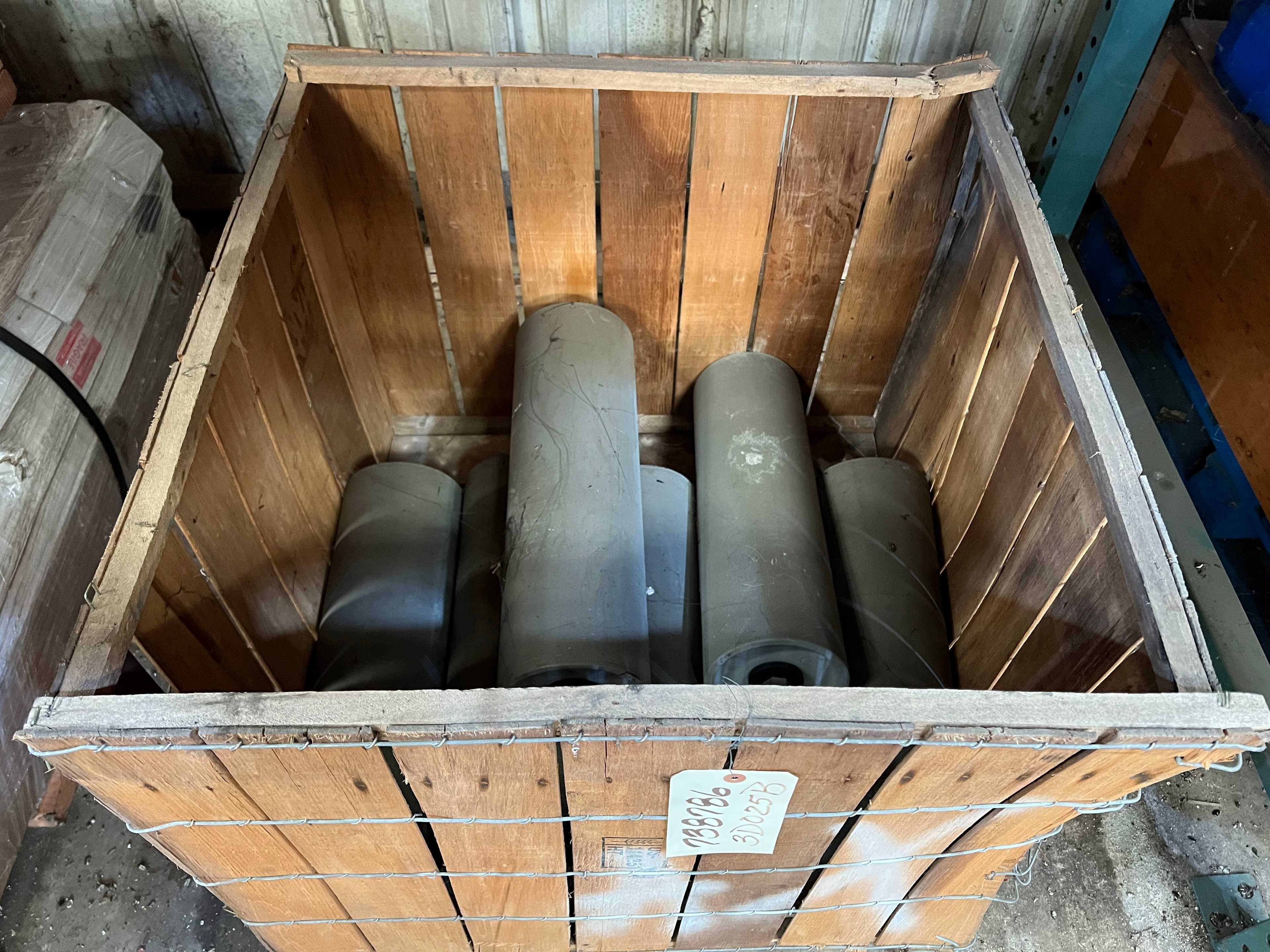 CONTENTS OF RACKING (RACKING NOT INCLUDED) - PALLET RACKING
