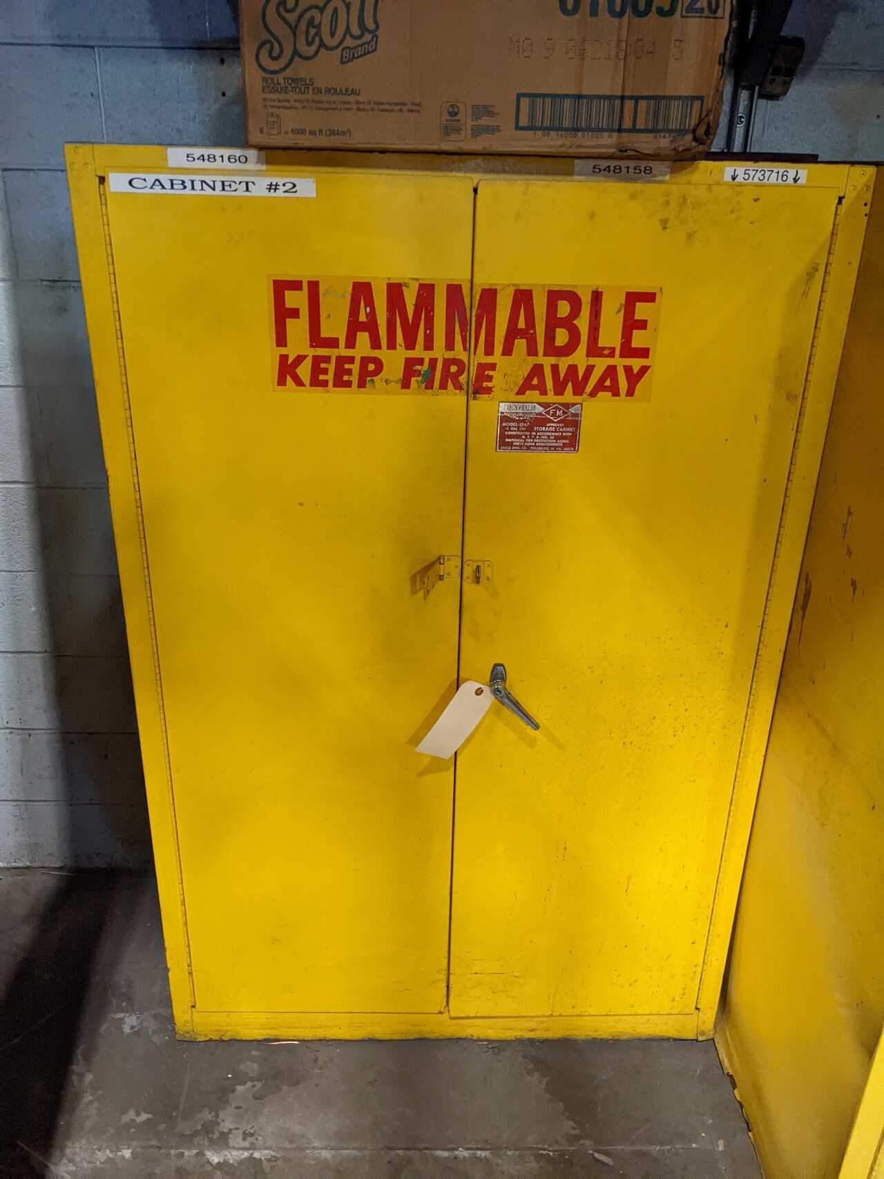 EAGLE 1947 FLAMMABLE STORAGE CABINET - TOOL STORAGE