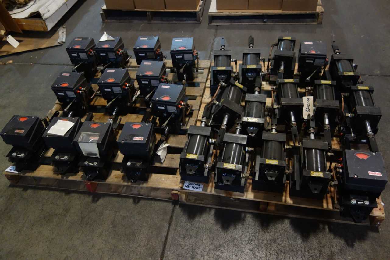 2 PALLETS OF PARKER DOUBLE ACTING PNEUMATIC CYLINDERS   FBB2AUV813A - PNEUMATIC CYLINDERS & ACTUATORS