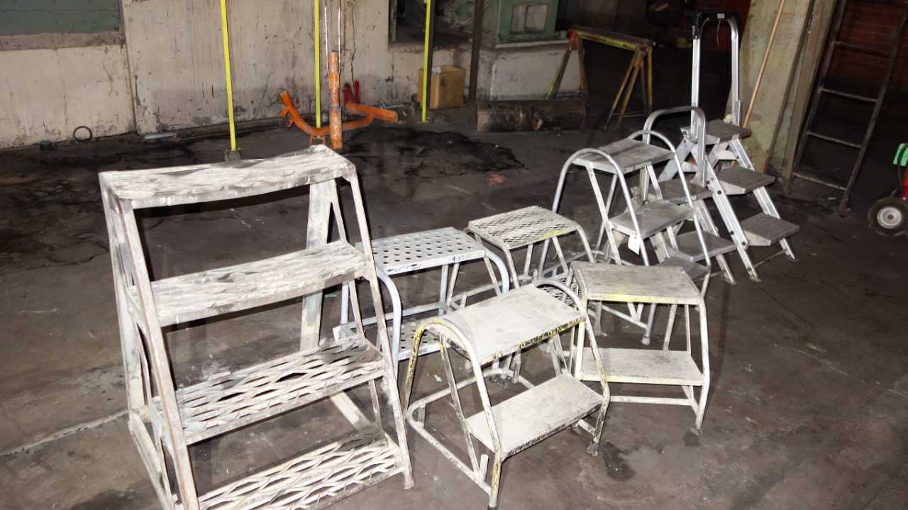 LOT OF 8 ASSORTED STEP LADDERS, 3 STEP, 2 STEP, 4 STEP - MATERIAL HANDLING