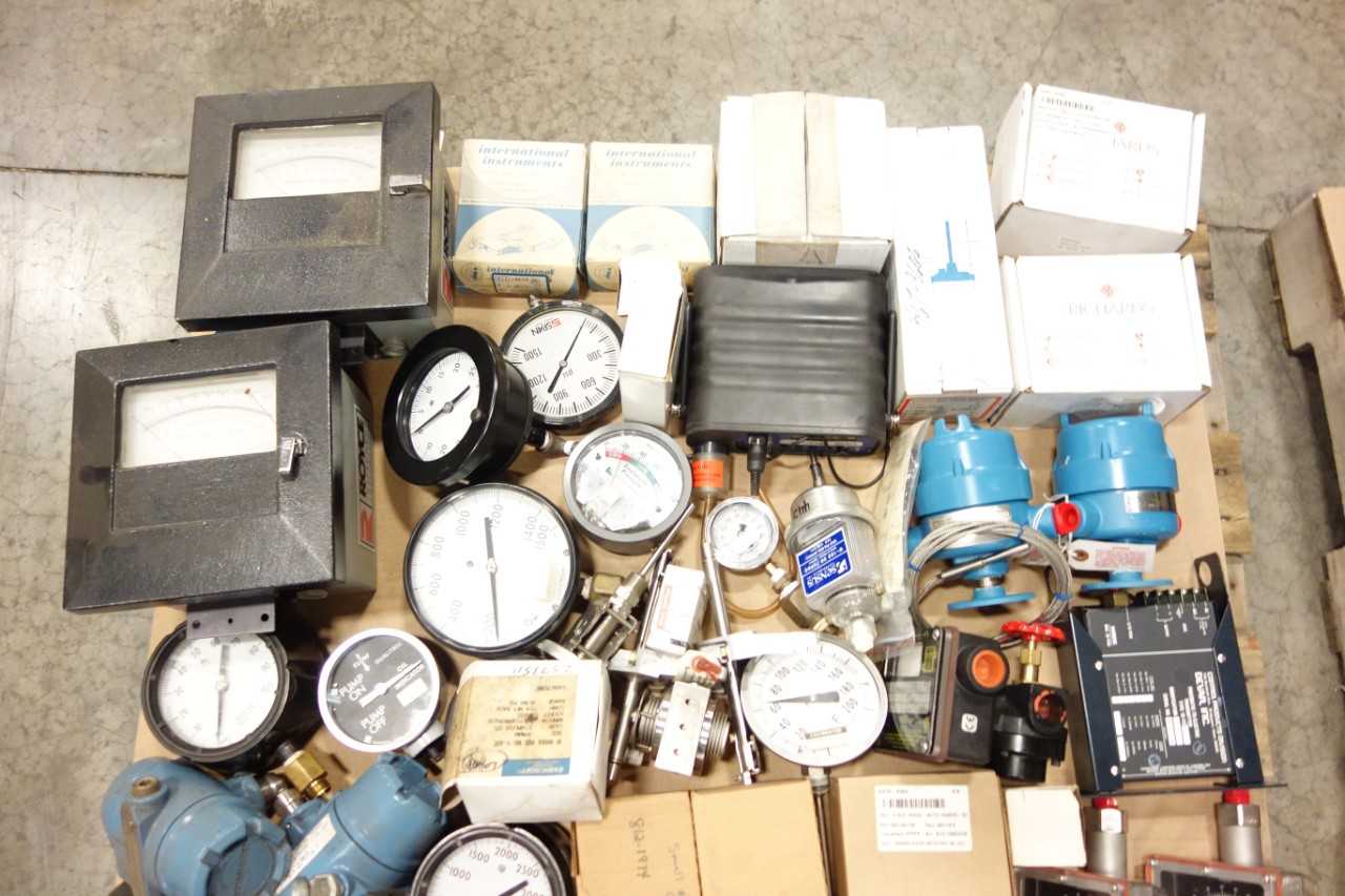 3 PALLETS OF ASSORTED INSTRUMENTATION - INSTRUMENTATION