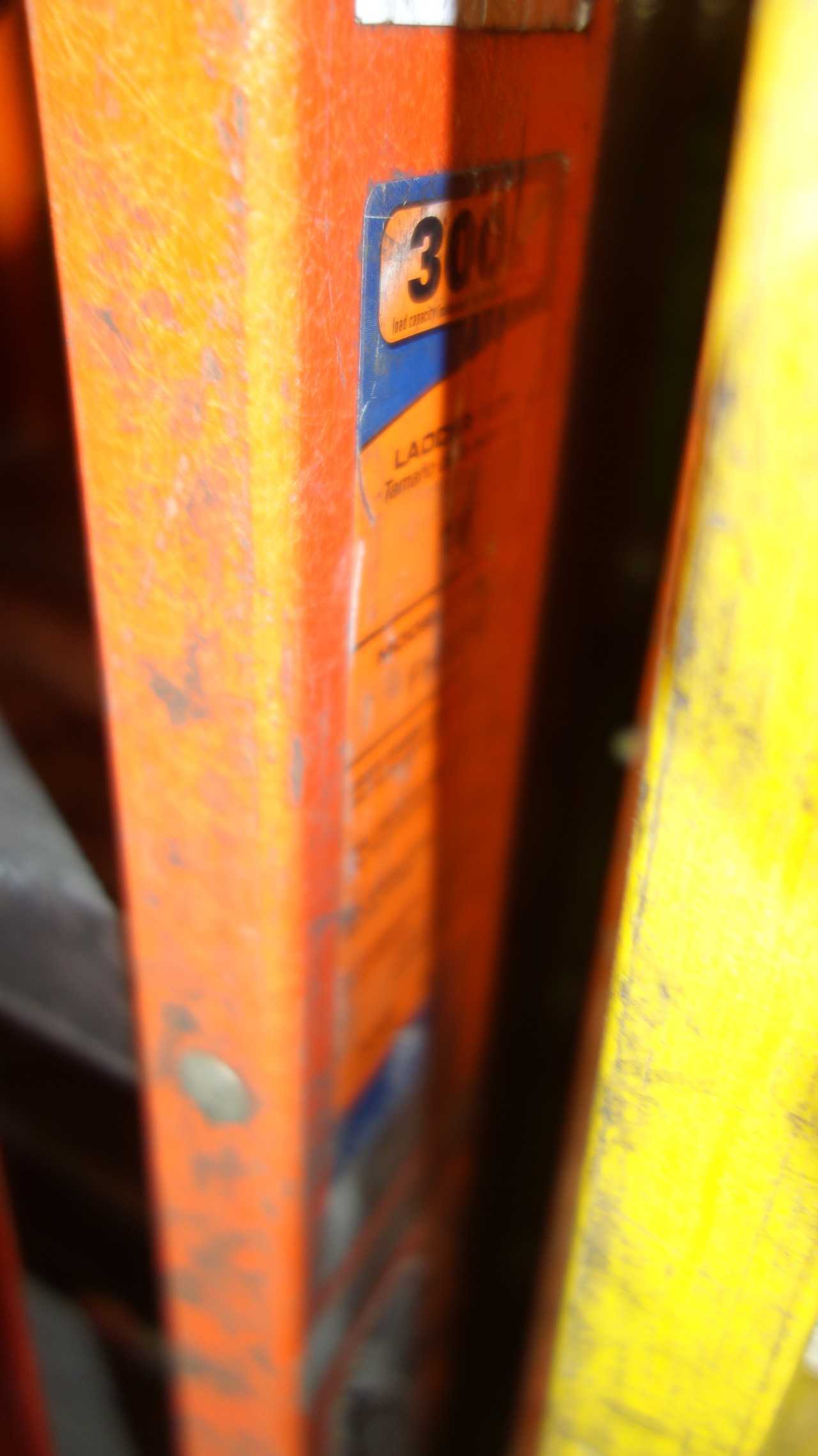 LOT OF ASSORTED FIBERGLASS LADDERS - MISCELLANEOUS