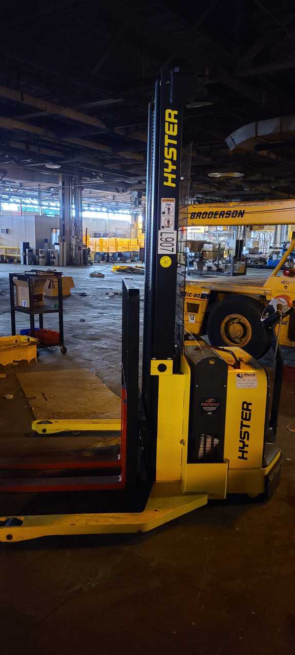 Hyster W30ZA2 Walkie Stacker - FORKLIFTS
