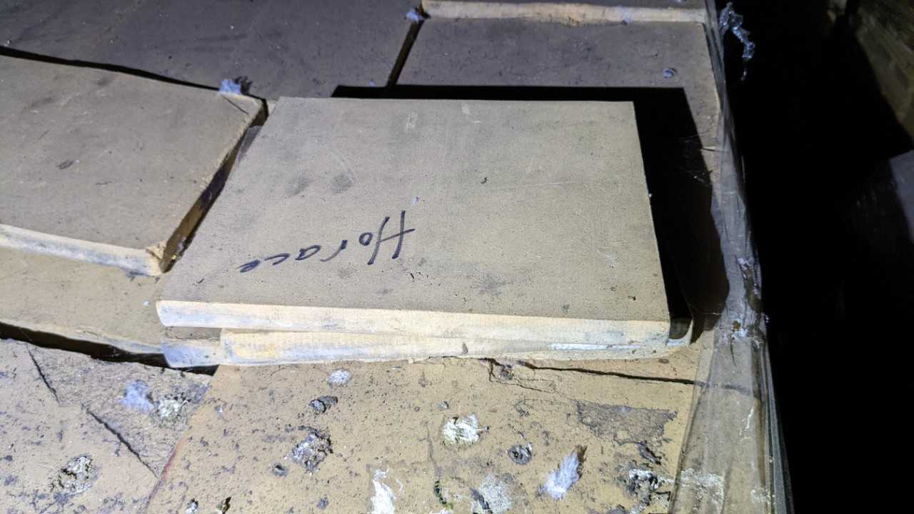 LARGE LOT OF CHIPBOARD TILES - ELECTRIC POWER TOOLS