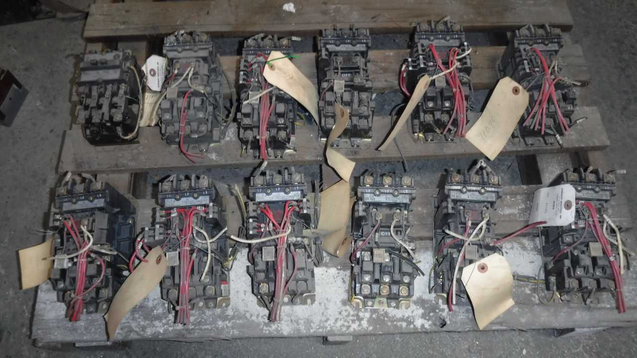 Lot of Twelve 10 HP Allen-Bradley Size 1 Starters - MOTOR STARTERS