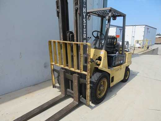Hyster Model 60 Forklift, 60" Forks. Propane - FORKLIFTS