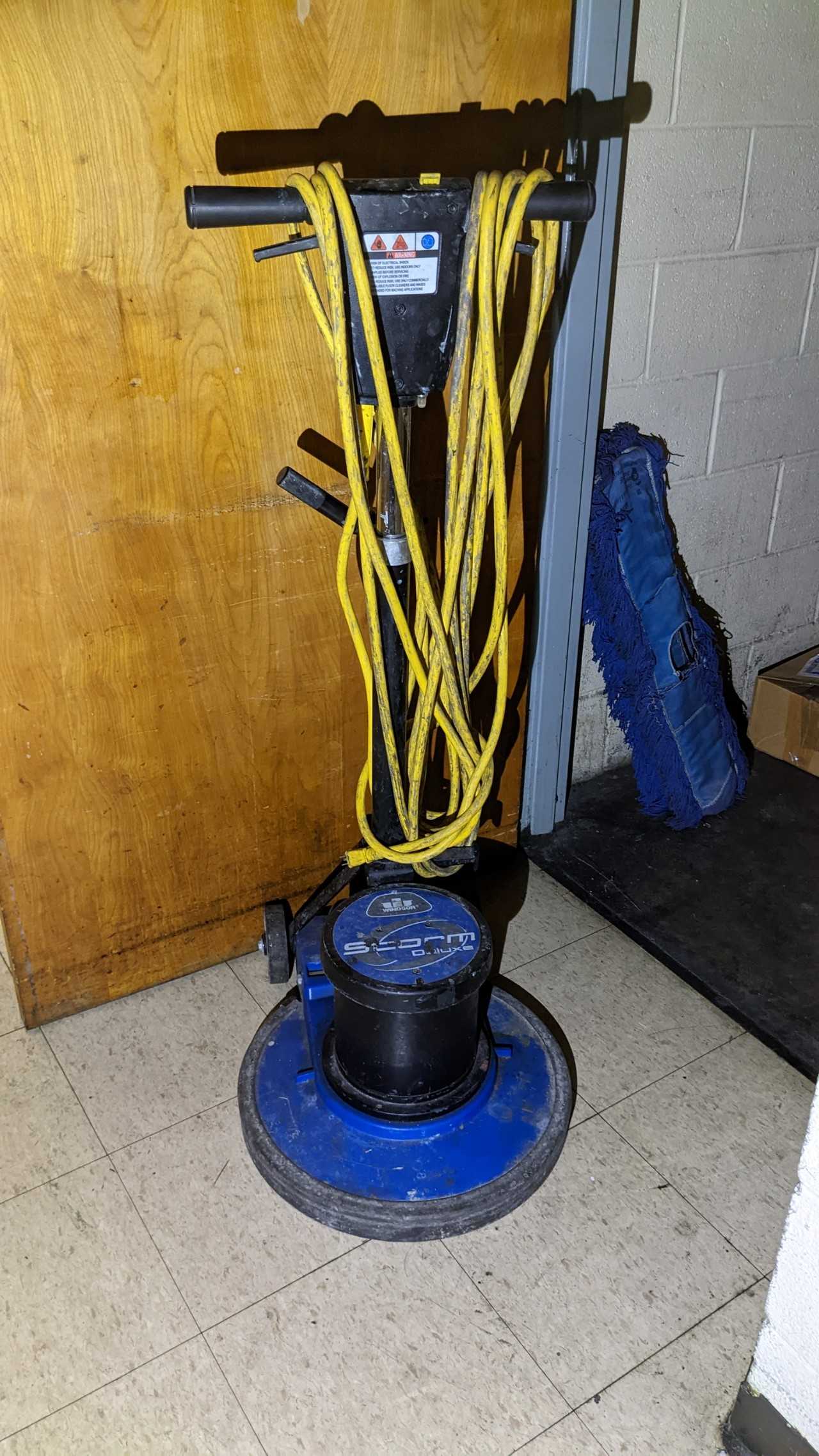 FLOOR POLISHER - PLANT & FACILITY EQUIPMENT