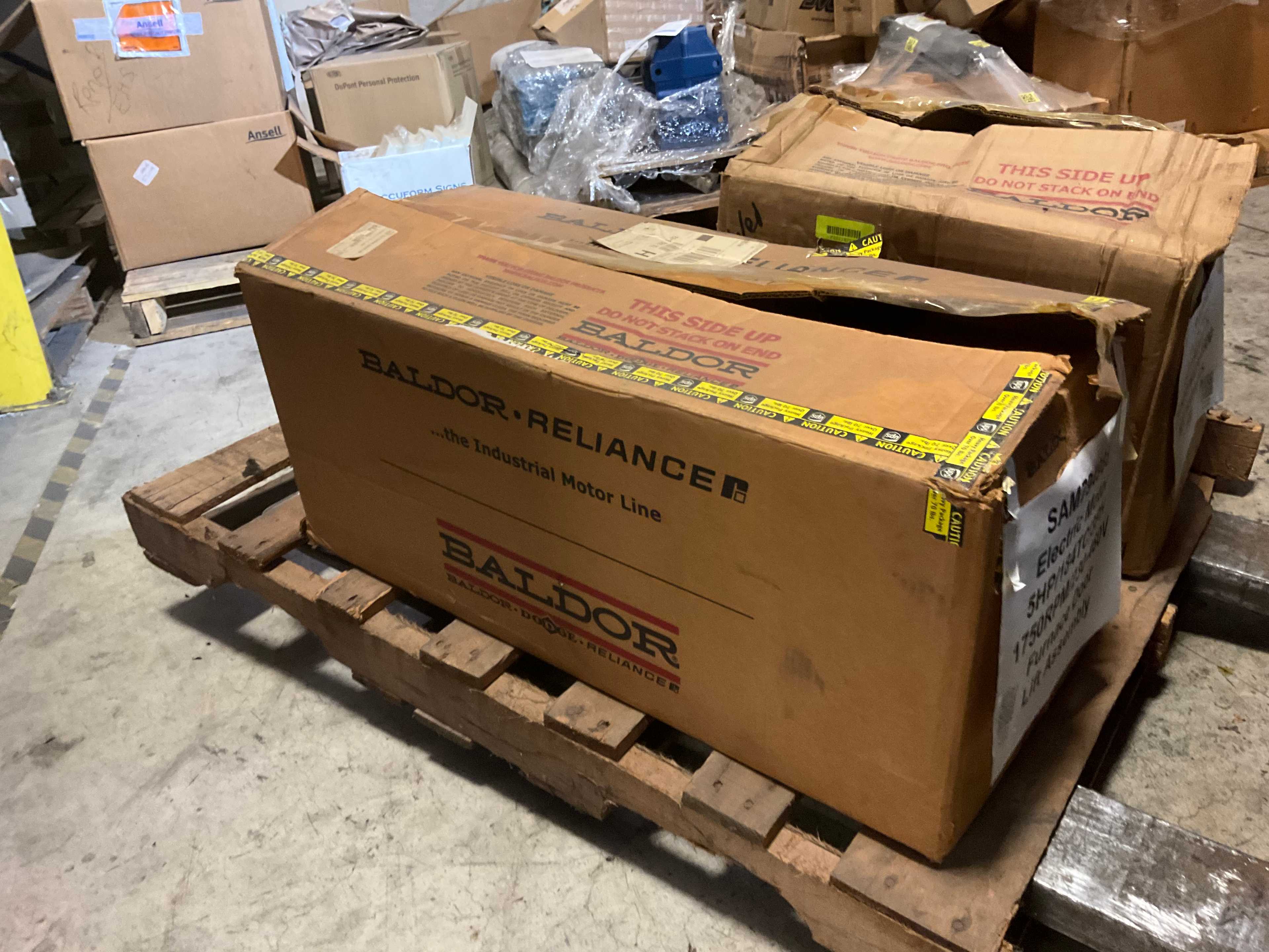 BALDOR RELIANCE P18A1590 AC MOTOR - AC MOTOR