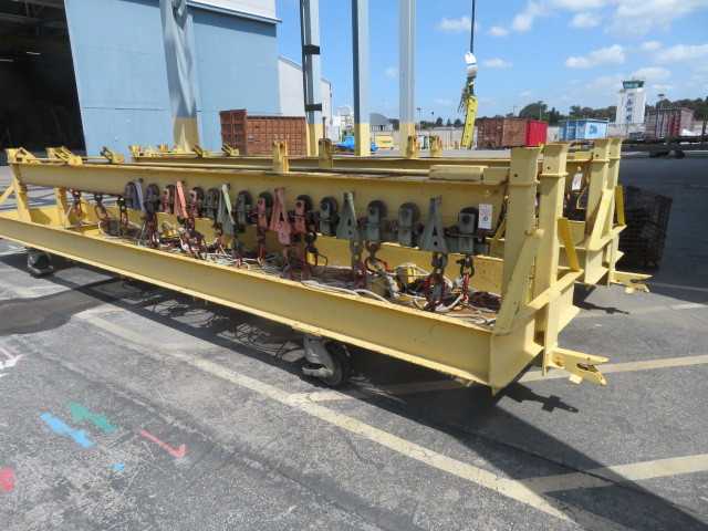 Crane Parts on Wheeled Track - PROCESS EQUIPMENT