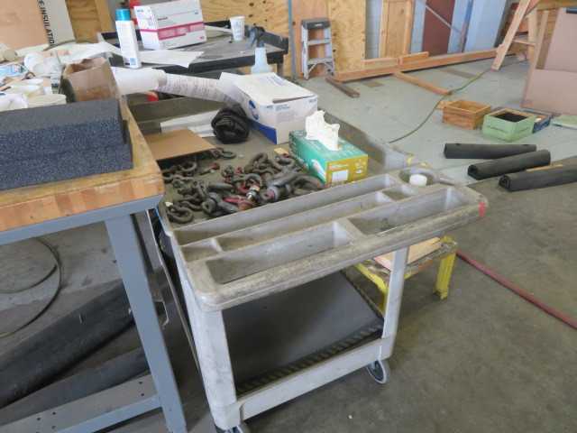 Table on Wheels and Cart - MISCELLANEOUS