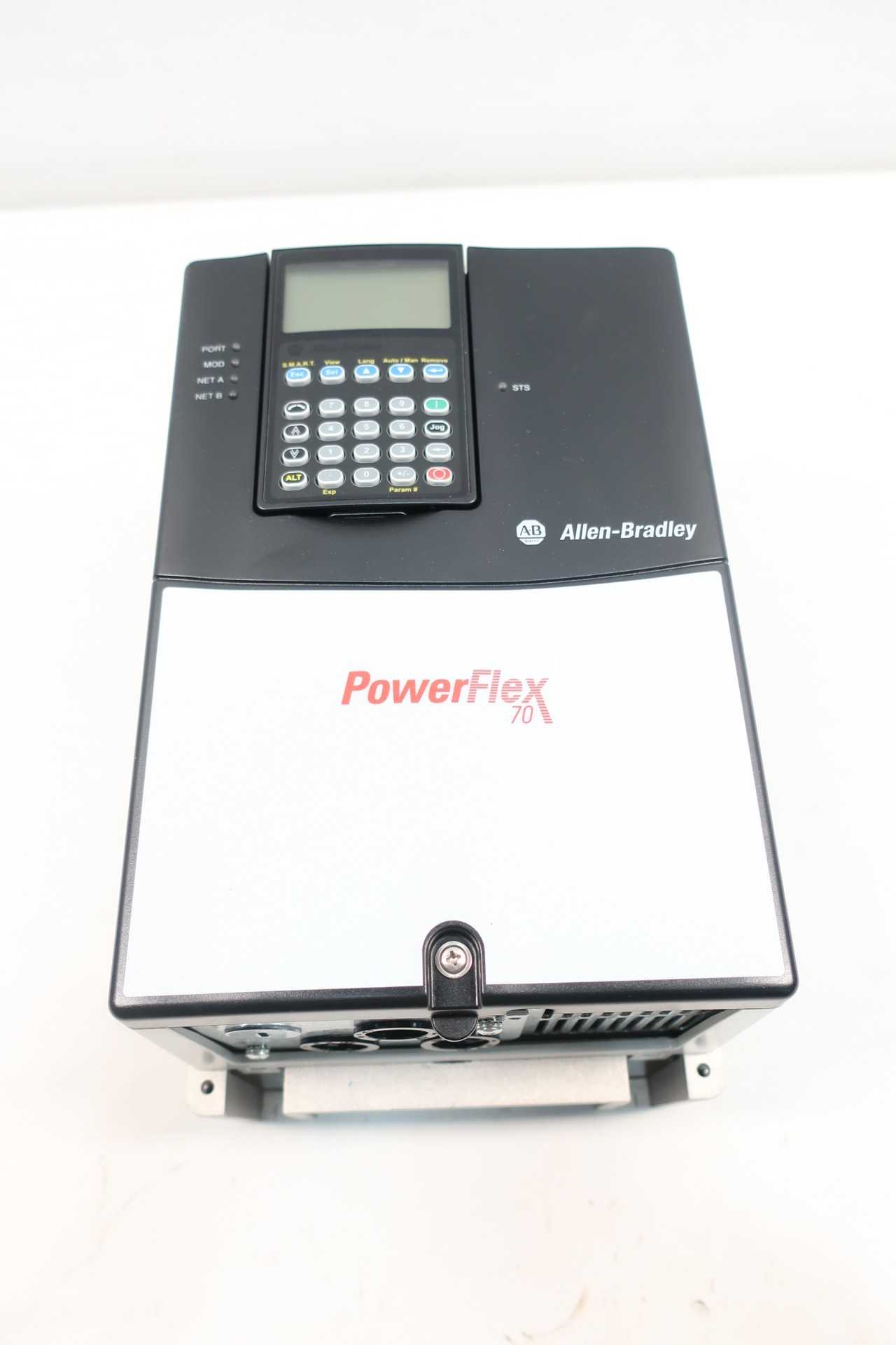 ALLEN BRADLEY 20AD011A3AYNAEC0 POWERFLEX 70 432-528V-AC 0-400HZ 0-460V-AC 7.5HP AC VFD DRIVE - MOTOR DRIVES